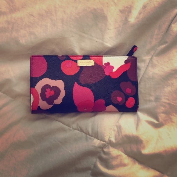 kate spade Handbags - Kate Spade wallet